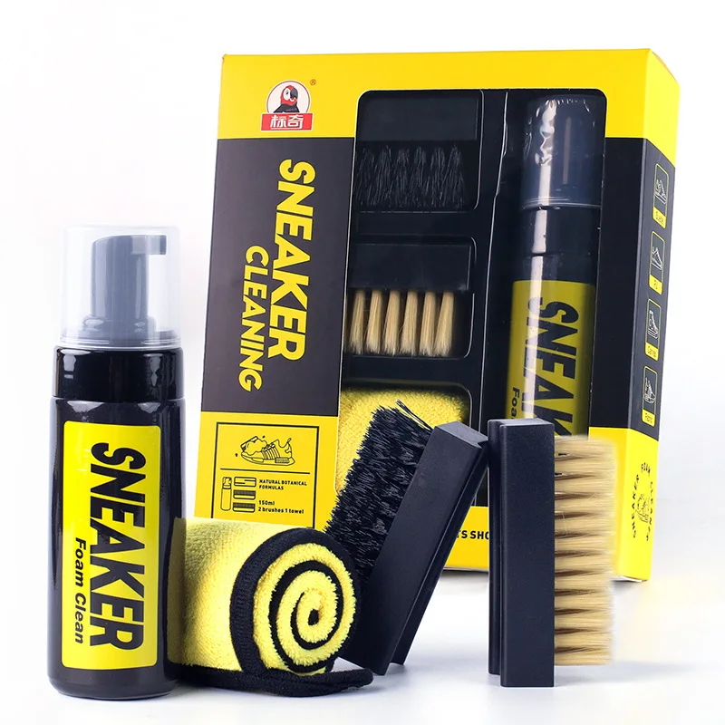 Detergente per scarpe da ginna - Sneaker Cleaning Kit recensione e prezzo